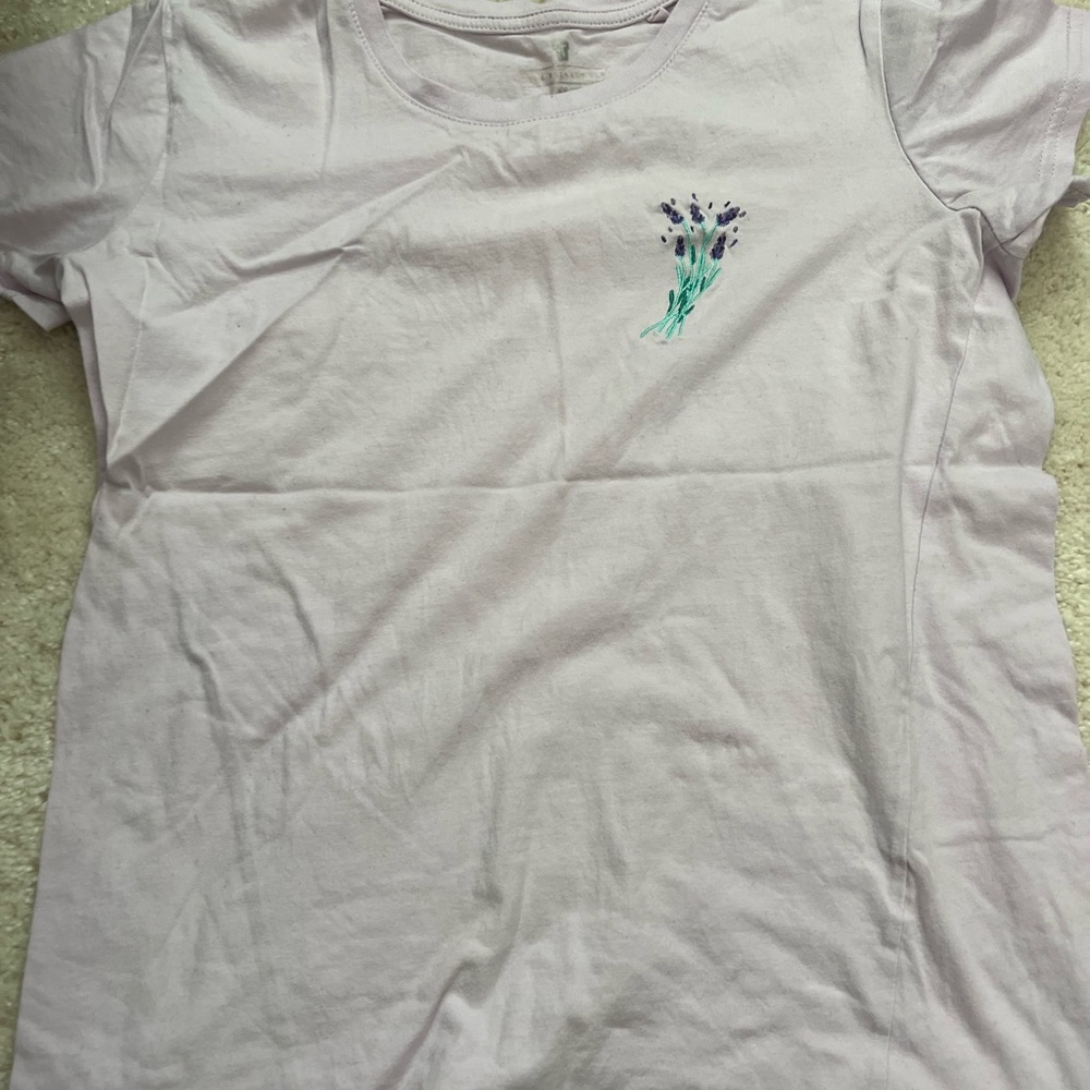 Cotton On lavender t shirt